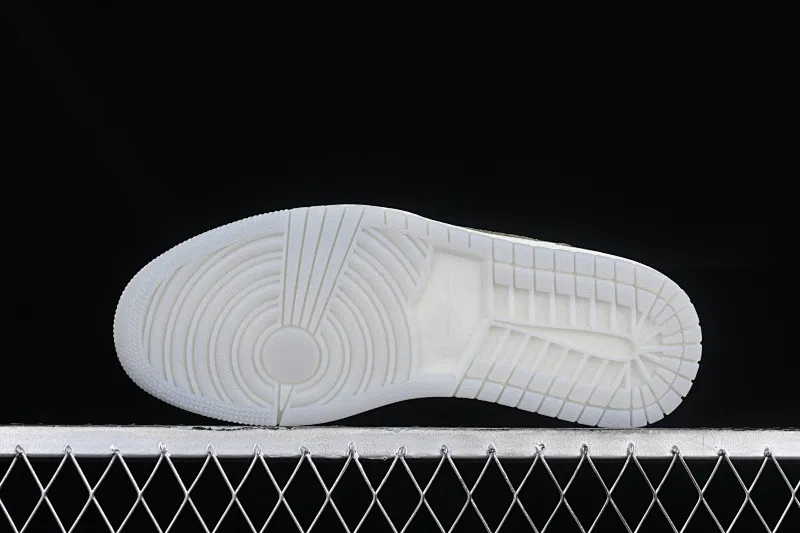 All categories Air Jordan Jordan series basketball shoes Air Jordan 1 Low Air Jordan 1 Low OG GS "Chinese New Year" AJ1 Joe 1 Year of the Dragon zodiac color low-top cultural casual sneakers FQ6593-100